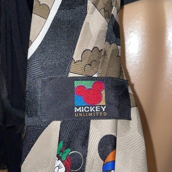 Disney men’s neck tie accessory Mickey vintage 90s y2k characters - Picture 4 of 5